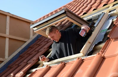 Pose de fenêtres de toit Velux à Péret